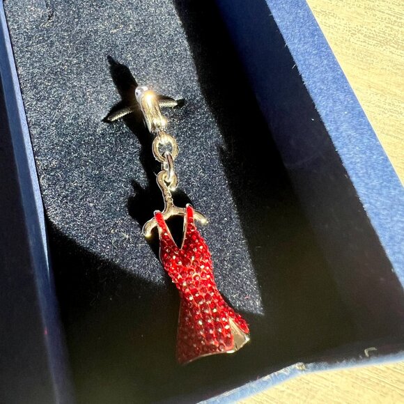 SALE! FINE JEWELRY! Gorgeous & Rare Swarovski Ruby Red Dress Charm - Picture 2 of 10